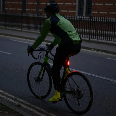 Phare Arrière Vélo Rechargeable USB Slimline Ultratorch Oxford 8 Phare Arrière Vélo Rechargeable USB Slimline Ultratorch Oxford – Image 6