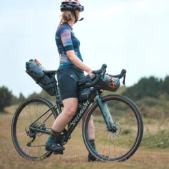 Sacoche De Guidon Pour Le Bikepacking 9L Aqua Evo Adventure Oxford 11 Sacoche De Guidon Pour Le Bikepacking 9L Aqua Evo Adventure Oxford -Vélo Accessoires Soldes sacoche guidon oxford aquaevo 9L 4